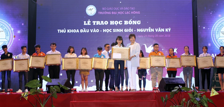 học bổng