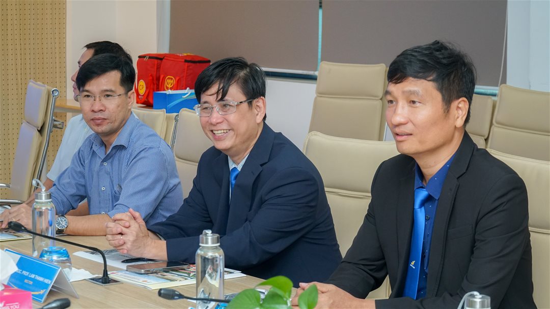  LHU và C.P. Group thảo luận mở rộng hợp tác đào tạo và tuyển dụng 